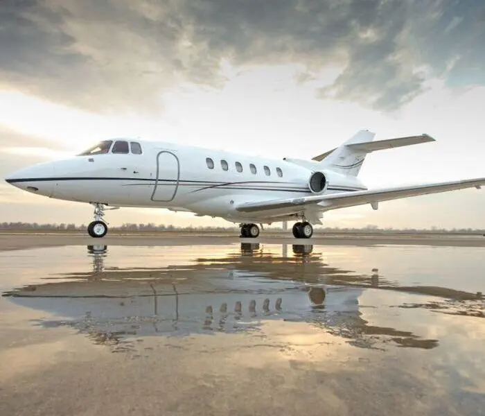 hawker 850xp mid size private jet on ground